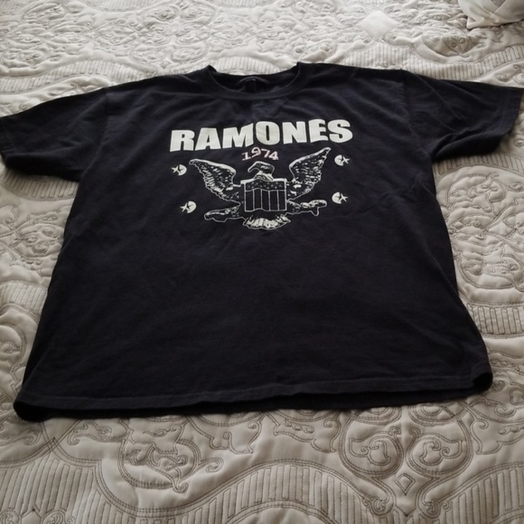 Shirt - Picture 2 of 2